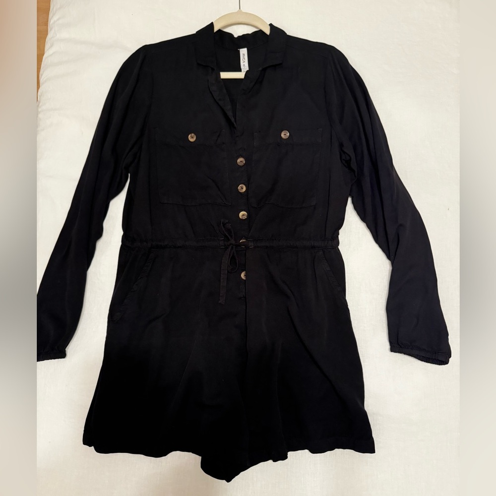 RVCA desert daze romper black size medium